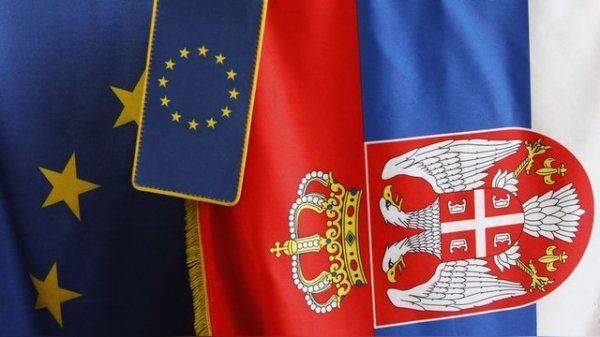 EurActiv: Санкции против России вводил ЕС, а страдает Сербия