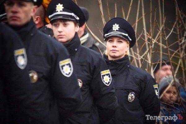 Бывшая проститутка пошла работать в новую полицию, будет бороться с проституцией Бывшая проститутка пошла работать в новую полицию, будет бороться с проституцией