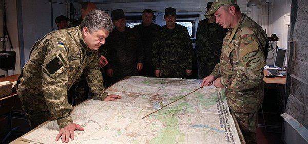 Саботаж Минских соглашений: На что рассчитывает Порошенко? Саботаж Минских соглашений: На что рассчитывает Порошенко?