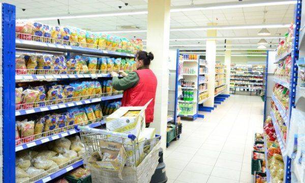 Продукты в ЛНР вдвое и вчетверо дешевле чем на подконтрольной Украине территории