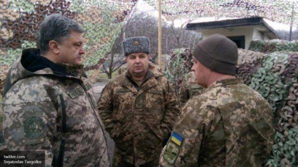 Порошенко подсчитал потери патрульной службы и нацгвардии в Донбассе Порошенко подсчитал потери патрульной службы и нацгвардии в Донбассе