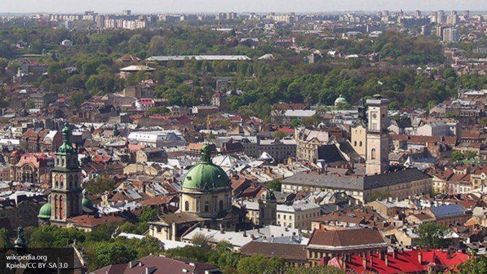 Львовские власти отказались пускать в город артистов, поддерживающих Россию Львовские власти отказались пускать в город артистов, поддерживающих Россию