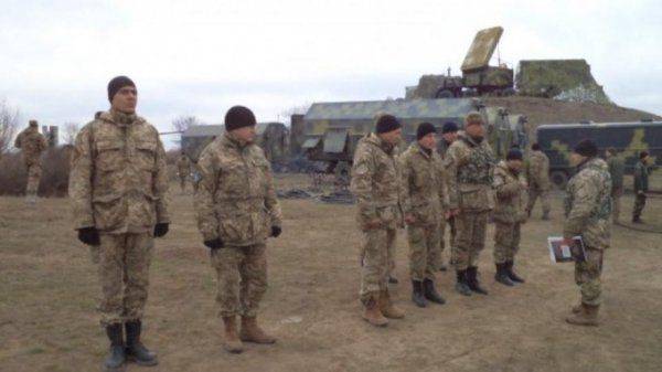 Украина перебросила комплексы С-300 к границе с Крымом — самолёты в опасности Украина перебросила комплексы С-300 к границе с Крымом — самолёты в опасности