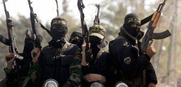 Грядёт битва за Алеппо, в Дейр эз-Зор отбита атака ИГИЛ, в Пальмире саперы России и Сирии очистили от мин 67 га Грядёт битва за Алеппо, в Дейр эз-Зор отбита атака ИГИЛ, в Пальмире саперы России и Сирии очистили от мин 67 га