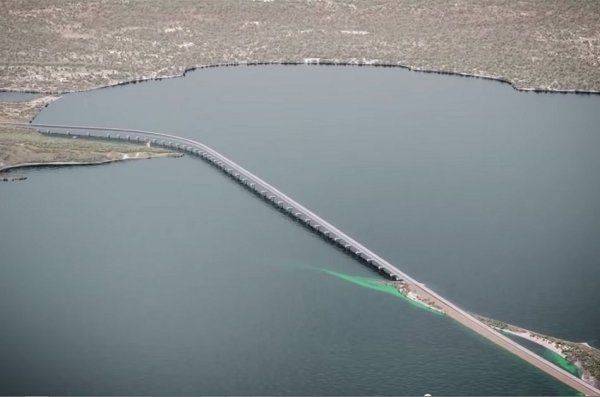 Символ нерушимой дружбы Украины и России Символ нерушимой дружбы Украины и России