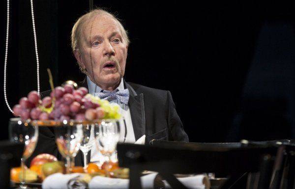 Скончался актер Альберт Филозов Скончался актер Альберт Филозов