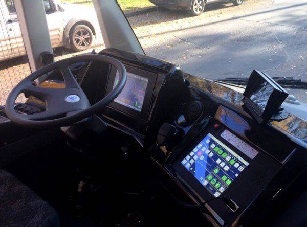 В Ростов-на-Дону доставили новый низкопольный троллейбус «Адмирал» с автономным ходом В Ростов-на-Дону доставили новый низкопольный троллейбус «Адмирал» с автономным ходом