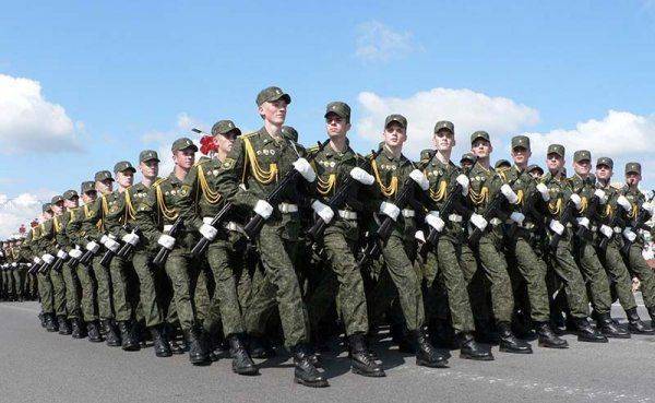 Есть ли будущее у армии Беларуси?