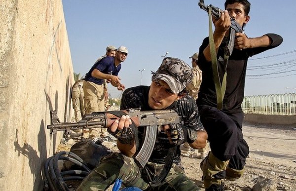 ИГИЛ казнит командиров за провальное наступление,боевики наступают в Латакии и Хаме ИГИЛ казнит командиров за провальное наступление,боевики наступают в Латакии и Хаме