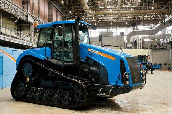 Российская сельхозтехника переживает бурный рост Российская сельхозтехника переживает бурный рост