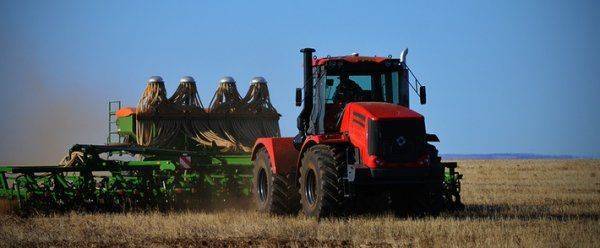 Российская сельхозтехника переживает бурный рост Российская сельхозтехника переживает бурный рост