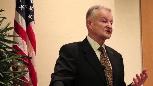 Бжезинский призывает к тому, чтобы США сохранила свои позиции за счет России и Китая Бжезинский призывает к тому, чтобы США сохранила свои позиции за счет России и Китая