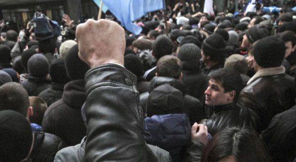 Нашествие радикалов в Херсон Нашествие радикалов в Херсон