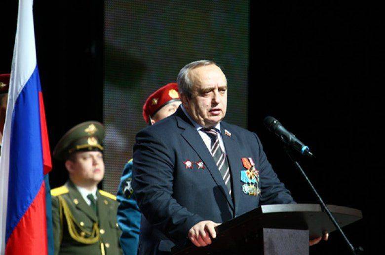 В Совфеде призвали ввести визы со странами Средней Азии В Совфеде призвали ввести визы со странами Средней Азии