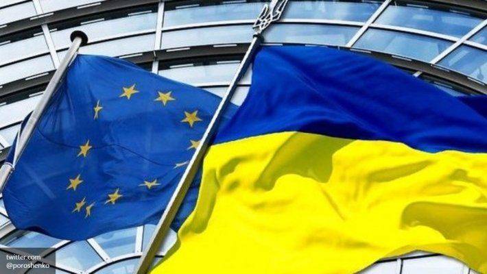 Украинцы просят провести референдум о вступлении в Евросоюз Украинцы просят провести референдум о вступлении в Евросоюз