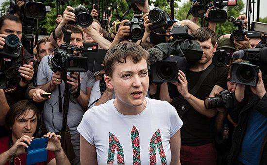 «Выдача карт-бланша на геноцид»: как на Донбассе восприняли освобождение Савченко «Выдача карт-бланша на геноцид»: как на Донбассе восприняли освобождение Савченко
