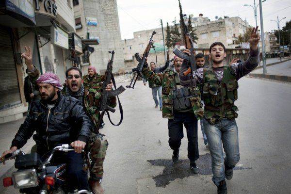 ВКС РФ уничтожили скопление ИГИЛ под Пальмирой, из Турции в Латакию прибыли 100 боевиков из НВФ «Кавказ», «ан-Нусра» готовит ударный кулак в Алеппо