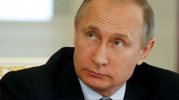 Daily Mail: В «лиге популярности» Путин составил компанию Обаме и Джеки Чану