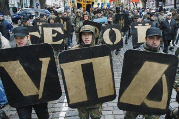 Киев освобождали вояки УПА, а не генерал Ватутин: новая реконструкция исторической правды Киев освобождали вояки УПА, а не генерал Ватутин: новая реконструкция исторической правды