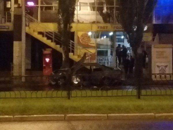 257 сутки «перемирия»: 172 обстрела и взрыв в центре Донецка 257 сутки «перемирия»: 172 обстрела и взрыв в центре Донецка