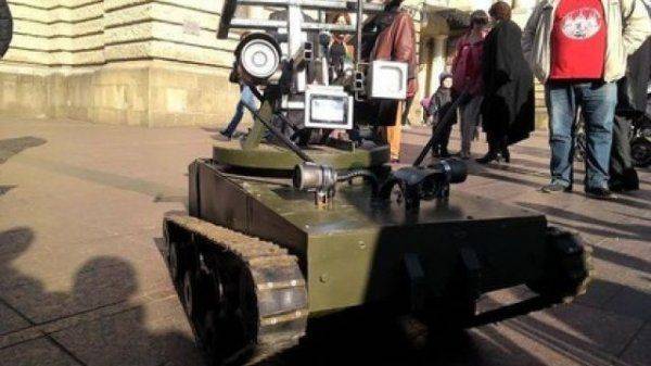 Создателя украинского мини-танка обвинили в мошенничестве Создателя украинского мини-танка обвинили в мошенничестве
