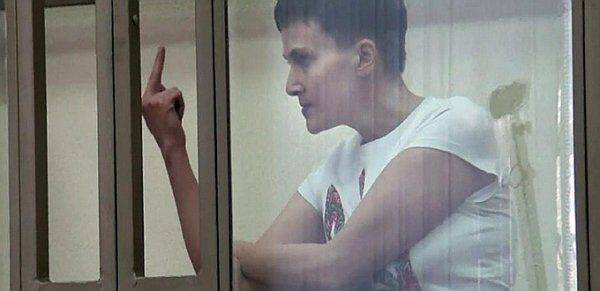 Савченко в Киеве — дрожжи в ветхий украинский сортир Савченко в Киеве — дрожжи в ветхий украинский сортир