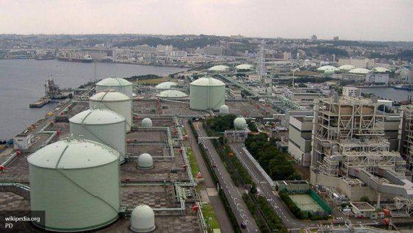 На халяву и газ сладок: как Киев выторговывает себе скидки от «Газпрома» На халяву и газ сладок: как Киев выторговывает себе скидки от «Газпрома»