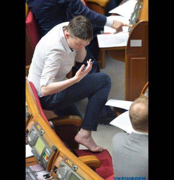 Антирейтинг недели. Главный экспонат, отмененное будущее и как выгоднее продать «петровськ»  Антирейтинг недели. Главный экспонат, отмененное будущее и как выгоднее продать «петровськ»