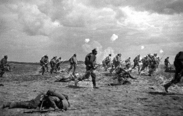 «Завещаем всем — никогда и никому с русскими не воевать» «Завещаем всем — никогда и никому с русскими не воевать»