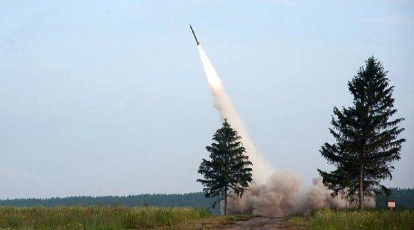 РСЗО «Полонез» успешно испытали в Беларуси РСЗО «Полонез» успешно испытали в Беларуси