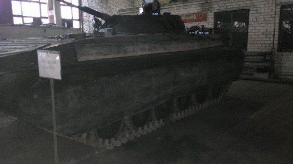 Тюнинг техники в ДНР. Минималистическая БМП-2 Тюнинг техники в ДНР. Минималистическая БМП-2