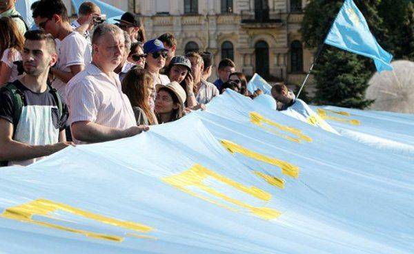 Крымским татарам — республику даром Крымским татарам — республику даром