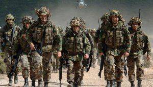 Русские в стороне, американцы внутри, а немцы под… Русские в стороне, американцы внутри, а немцы под…