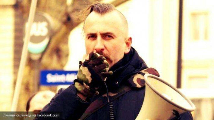 Стало известно, как «герой Украины» Слипак подсадил «правосеков» на наркотики Стало известно, как «герой Украины» Слипак подсадил «правосеков» на наркотики