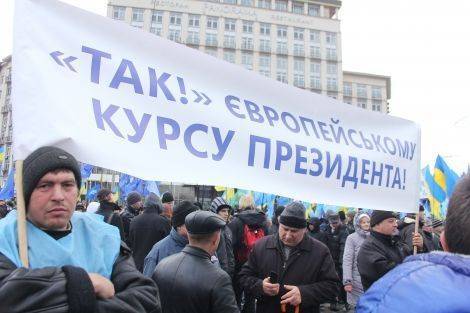 УПЦ МП повторяет ошибку Виктора Януковича УПЦ МП повторяет ошибку Виктора Януковича