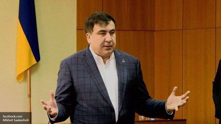 Саакашвили пригрозил лишить Одессу аэропорта Саакашвили пригрозил лишить Одессу аэропорта