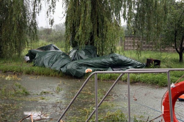 С «заботой» о собственном народе С «заботой» о собственном народе