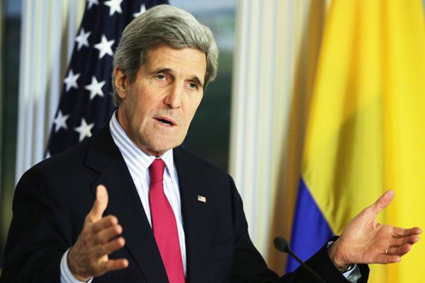 В Киев прилетел Джон Керри – на встречу с украинской верхушкой по поводу минских соглашений В Киев прилетел Джон Керри – на встречу с украинской верхушкой по поводу минских соглашений