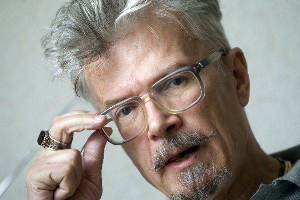 Эдуард Лимонов: К середине нашего века будет три Америки Эдуард Лимонов: К середине нашего века будет три Америки