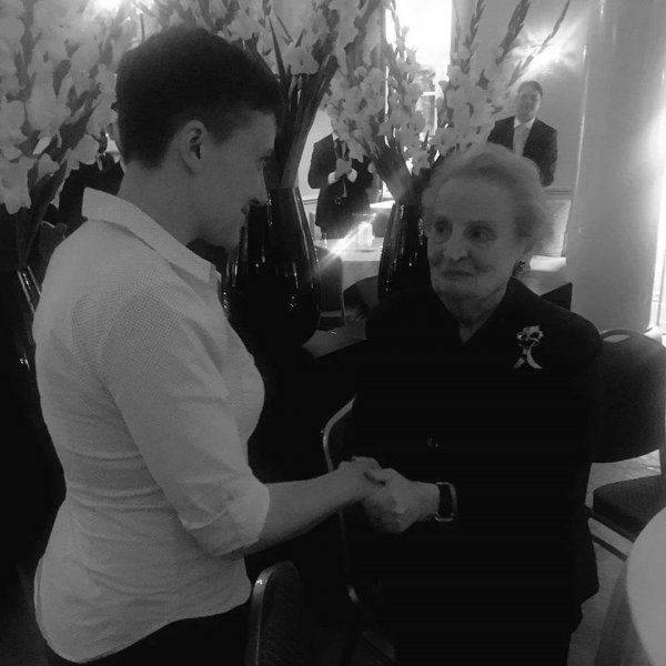 У Савченко “сложилось впечатление”, что НАТО поможет Украине завершить войну на Донбассе уже в этом году У Савченко “сложилось впечатление”, что НАТО поможет Украине завершить войну на Донбассе уже в этом году