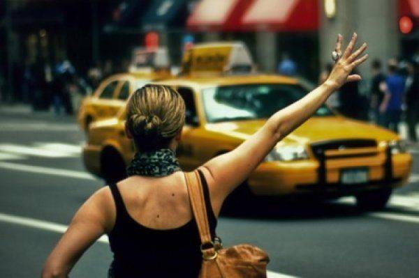 В Черновцах диспетчеры такси отказываются ехать на улицу "Героев Майдана"  В Черновцах диспетчеры такси отказываются ехать на улицу "Героев Майдана"