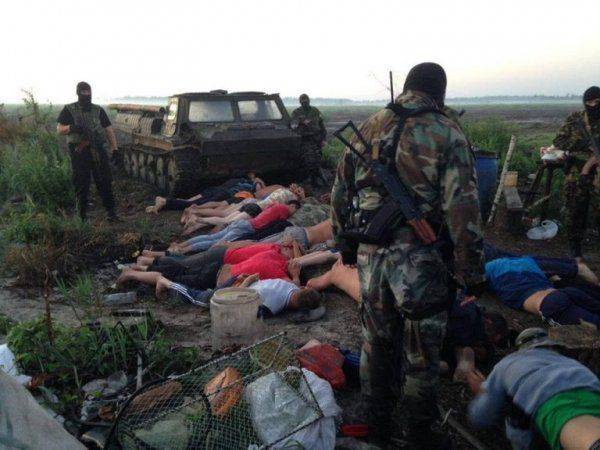 Восстание на Западной Украине: В ход пошла бронетехника, сбиты беспилотники Порошенко Восстание на Западной Украине: В ход пошла бронетехника, сбиты беспилотники Порошенко