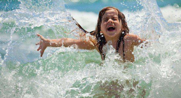 Поток украинцев, желающих отдохнуть в Крыму, увеличивается Поток украинцев, желающих отдохнуть в Крыму, увеличивается