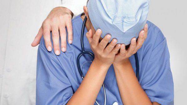 Украина: Катастрофа в медицине. Врачи готовят митинги у Верховной Рады Украина: Катастрофа в медицине. Врачи готовят митинги у Верховной Рады