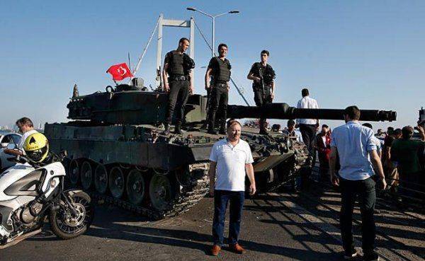 Путч ударил по Сирии Путч ударил по Сирии