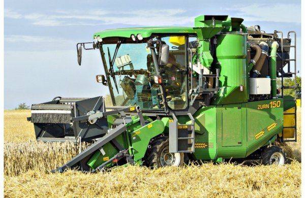 В Омске запущена линия по сборке селекционных комбайнов В Омске запущена линия по сборке селекционных комбайнов