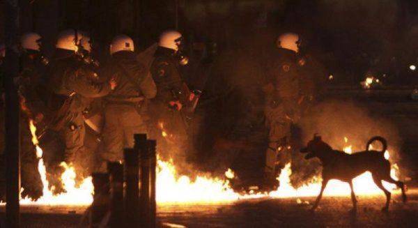 ...за счёт России и на обломках России... ...за счёт России и на обломках России...