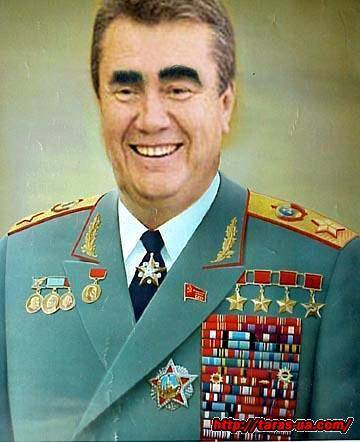 Янукович как лучший президент, или Феномен Брежнева на Украине Янукович как лучший президент, или Феномен Брежнева на Украине