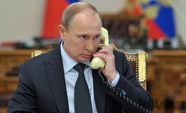 Путин выдвинул ультиматум Порошенко: или выборы в Донбассе, или война Путин выдвинул ультиматум Порошенко: или выборы в Донбассе, или война