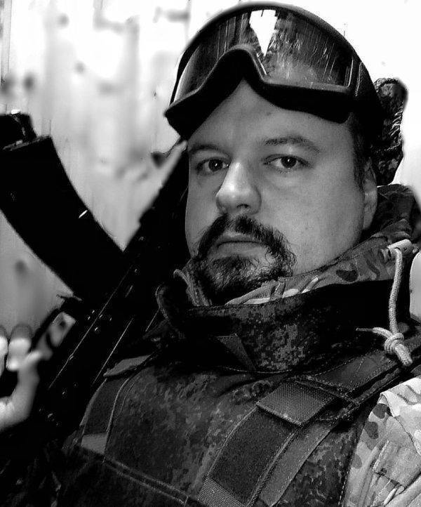 Порошенко скоро станет перед выбором – или воевать, или уходить. Он выберет первый вариант Порошенко скоро станет перед выбором – или воевать, или уходить. Он выберет первый вариант